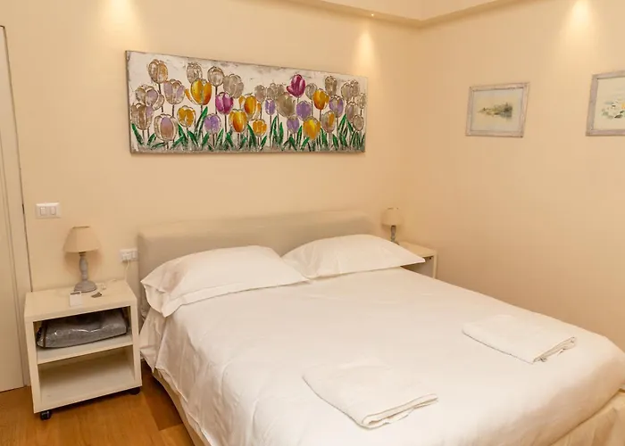 Apartamento Cozy Santa Maria Novella Uffizi Duomo 2beds-2baths
