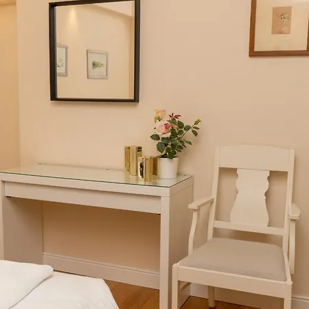 아파트 Cozy Santa Maria Novella Uffizi Duomo 2beds-2baths *