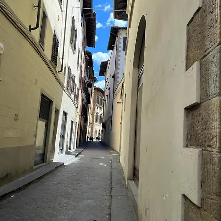 아파트 Cozy Santa Maria Novella Uffizi Duomo 2beds-2baths
